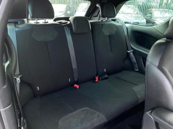 Citroen DS3 Cabrio 1.6 VTi DStyle by Benefit Euro 5 2dr