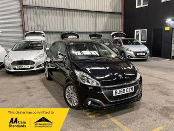 Peugeot 208 1.2 PureTech Signature Euro 6 (s/s) 5dr