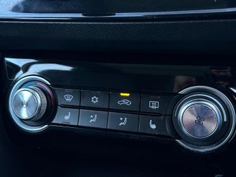 MG MG ZS 44.5kWh Exclusive Auto 5dr