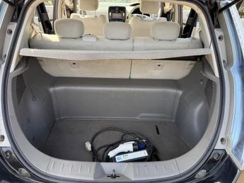 Nissan Leaf 24kWh Auto 5dr
