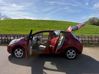 Nissan Leaf 24kWh Auto 5dr