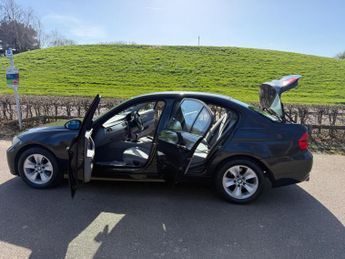 BMW 3 Series 2.0 320i SE Euro 4 4dr