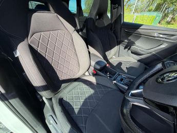 Skoda Karoq 2.0 TDI SportLine DSG 4WD Euro 6 (s/s) 5dr