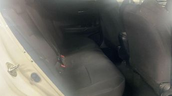 Toyota C-HR 1.8 VVT-h Design SUV 5dr Petrol Hybrid CVT Euro 6 (s/s) (122 ps)