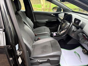 Volkswagen ID.4 Pro Performance 77kWh Life Auto 5dr