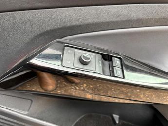 Volkswagen ID.4 Pro Performance 77kWh Life Auto 5dr