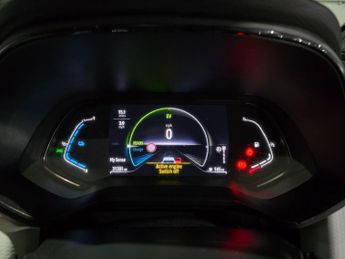 Renault Clio 1.6 E-TECH Techno Auto Euro 6 (s/s) 5dr