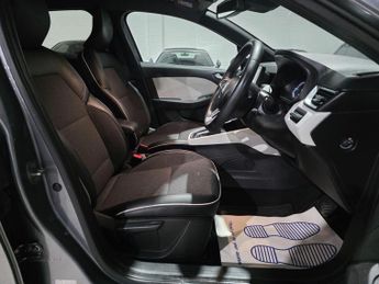 Renault Clio 1.6 E-TECH Techno Auto Euro 6 (s/s) 5dr