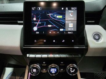 Renault Clio 1.6 E-TECH Techno Auto Euro 6 (s/s) 5dr