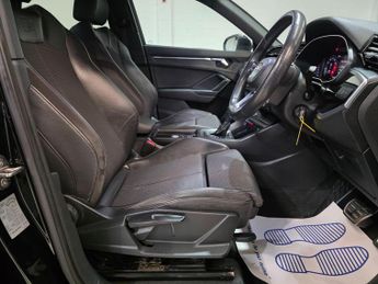 Audi Q3 1.5 TFSI CoD 35 S line S Tronic Euro 6 (s/s) 5dr