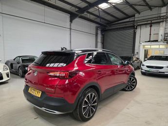 Vauxhall Grandland X 1.6 13.2kWh Ultimate Nav Auto 4WD Euro 6 (s/s) 5dr Hybrid4