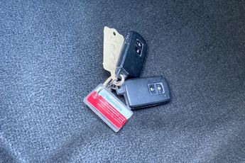 Toyota Yaris 1.5 VVT-h GR SPORT Hatchback 5dr Petrol Hybrid E-CVT Euro 6 (s/s