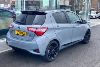 Toyota Yaris 1.5 VVT-h GR SPORT Hatchback 5dr Petrol Hybrid E-CVT Euro 6 (s/s