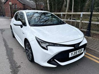 Toyota Corolla 1.8 VVT-h Design CVT Euro 6 (s/s) 5dr