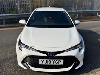 Toyota Corolla 1.8 VVT-h Design CVT Euro 6 (s/s) 5dr