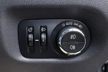 Vauxhall Corsa 1.4 16V SE Auto Euro 5 3dr