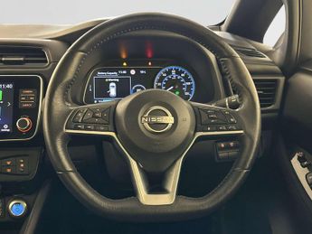 Nissan Leaf 39kWh N-Connecta Hatchback 5dr Electric Auto (150 ps)