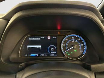 Nissan Leaf 39kWh N-Connecta Hatchback 5dr Electric Auto (150 ps)