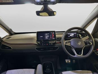 Volkswagen ID.3 Pro Performance 58kWh Family Hatchback 5dr Electric Auto (204 ps
