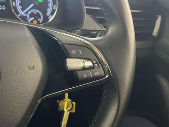 Skoda Kamiq 1.0 TSI SE SUV 5dr Petrol DSG Euro 6 (s/s) (110 ps)