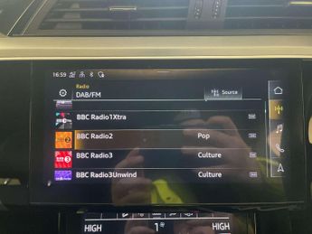 Audi e-tron 50 Black Edition SUV 5dr Electric Auto quattro 71.2kWh (11kW Cha