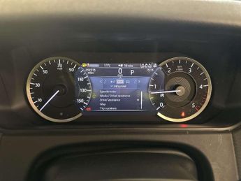 Land Rover Range Rover Velar 2.0 D200 MHEV R-Dynamic S SUV 5dr Diesel Auto 4WD Euro 6 (s/s) (