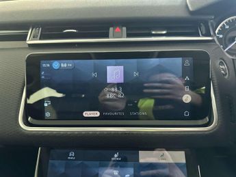 Land Rover Range Rover Velar 2.0 D200 MHEV R-Dynamic S SUV 5dr Diesel Auto 4WD Euro 6 (s/s) (