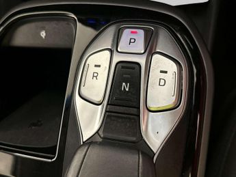 Hyundai IONIQ 38.3kWh Premium SE Hatchback 5dr Electric Auto (136 ps)