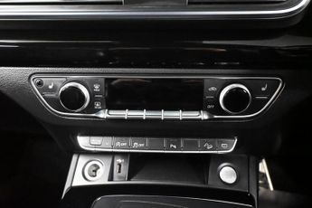 Audi Q5 2.0 TDI 40 Black Edition S Tronic quattro Euro 6 (s/s) 5dr