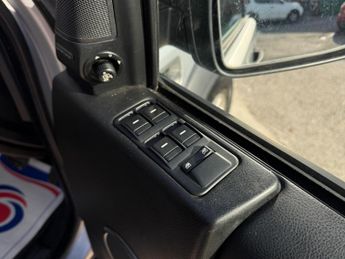 Land Rover Discovery 3 2.7 TD V6 SE Station Wagon 5dr