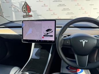 Tesla Model 3 Standard Range Plus Auto RWD 4dr