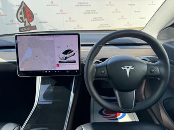 Tesla Model 3 Standard Range Plus Auto RWD 4dr