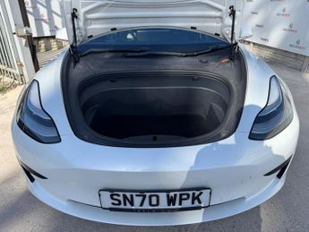 Tesla Model 3 Standard Range Plus Auto RWD 4dr