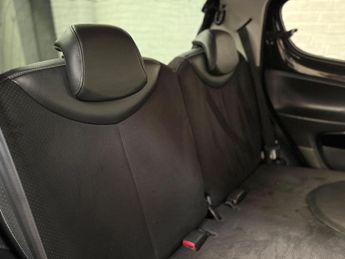 Peugeot 107 1.0 12V Envy Euro 5 5dr