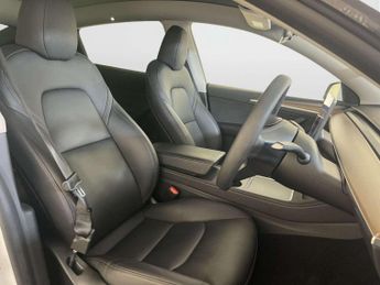 Tesla Model Y SUV 5dr Electric Auto RWD (346 ps)