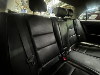 Honda Accord 2.0 i-VTEC EX Saloon 4dr Petrol Auto Euro 5 (156 ps)