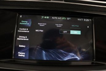 MG MG5 61.1kWh Exclusive Long Range Auto 5dr