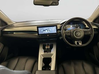 MG MG5 61.1kWh Trophy Long Range Estate 5dr Electric Auto (156 ps)