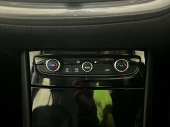 Vauxhall Grandland X 1.5 Turbo D BlueInjection Tech Line Nav SUV 5dr Diesel Manual Eu