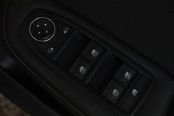 Renault Clio 1.6 E-TECH RS Line Auto Euro 6 (s/s) 5dr