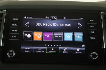Skoda Karoq 1.5 TSI ACT SE L DSG Euro 6 (s/s) 5dr