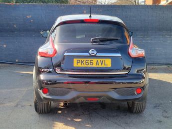 Nissan Juke 1.6 N-Connecta XTRON Euro 6 5dr