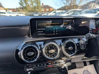 Mercedes-Benz A Class 1.5 A180d Sport (Executive) 7G-DCT Euro 6 (s/s) 5dr