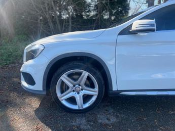Mercedes-Benz GLA 2.1 GLA220d AMG Line (Executive) 7G-DCT 4MATIC Euro 6 (s/s) 5dr