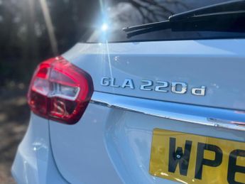 Mercedes-Benz GLA 2.1 GLA220d AMG Line (Executive) 7G-DCT 4MATIC Euro 6 (s/s) 5dr