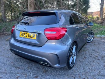 Mercedes-Benz A Class 2.0 A45 AMG SpdS DCT 4MATIC Euro 6 (s/s) 5dr