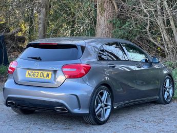 Mercedes-Benz A Class 2.0 A45 AMG SpdS DCT 4MATIC Euro 6 (s/s) 5dr