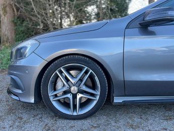Mercedes-Benz A Class 2.0 A45 AMG SpdS DCT 4MATIC Euro 6 (s/s) 5dr