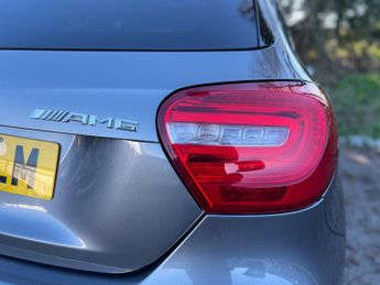 Mercedes-Benz A Class 2.0 A45 AMG SpdS DCT 4MATIC Euro 6 (s/s) 5dr