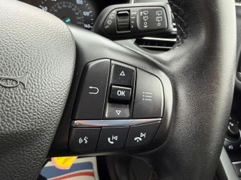Ford Focus 1.0T EcoBoost MHEV Titanium DCT Euro 6 (s/s) 5dr